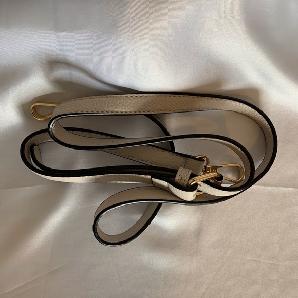 3 Piece -Vegan Shoulder bag with mini Bag & Wallet - Picture 6 of 7